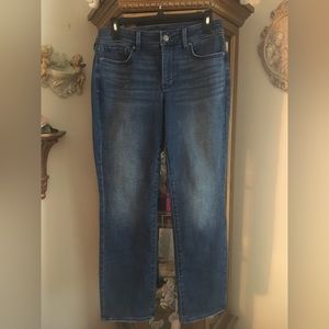 NYDJ like new straight leg jeans size 6P